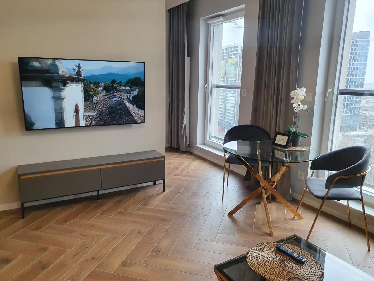 Sokolska 30 Towers: Luxe Apartments with Panoramic Views Katowice Exterior photo